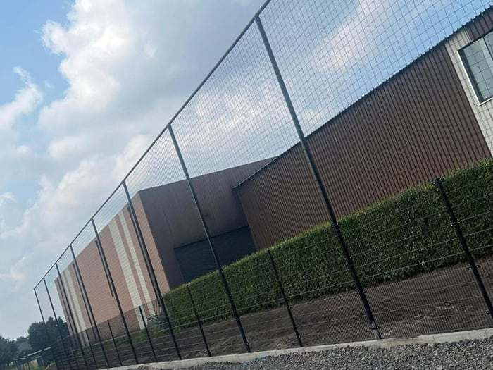 Sportinfrastructuur geplaatst door Lamon Hekwerk, voorbeeld 2 van 5