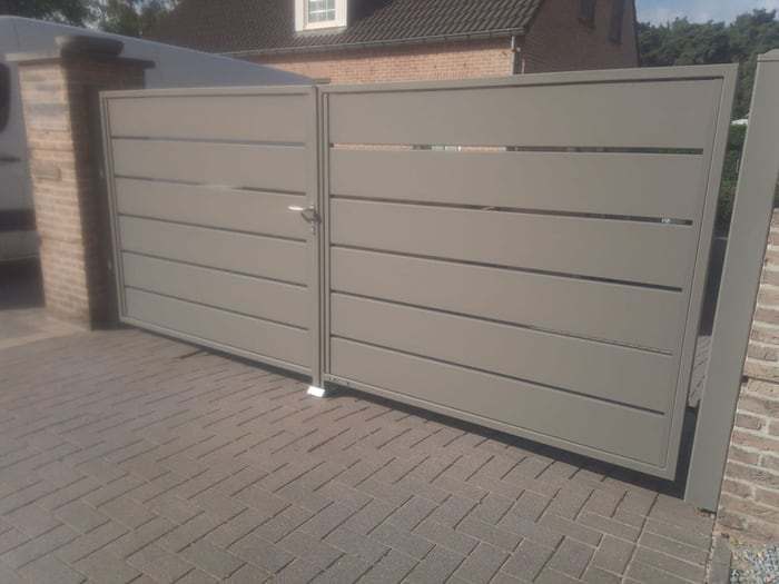 Poorten geplaatst door Lamon Hekwerk, voorbeeld 3 van 5